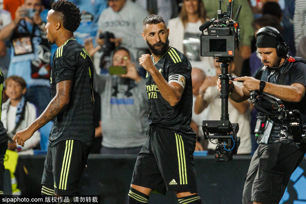 KAIYUN-跆拳道巡回赛掀起高潮,海滨巨龙队鏖战岭北迅豹队,老将里程碑之夜——技战术储备厚实的简单介绍