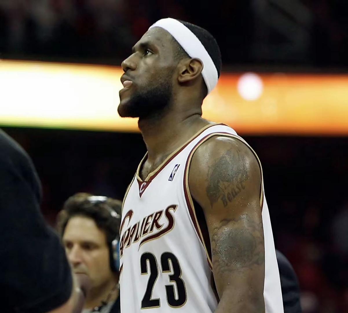 KAIYUN-詹姆斯连续十五场比赛得分超过高光表现,利物浦挑战极限!的简单介绍