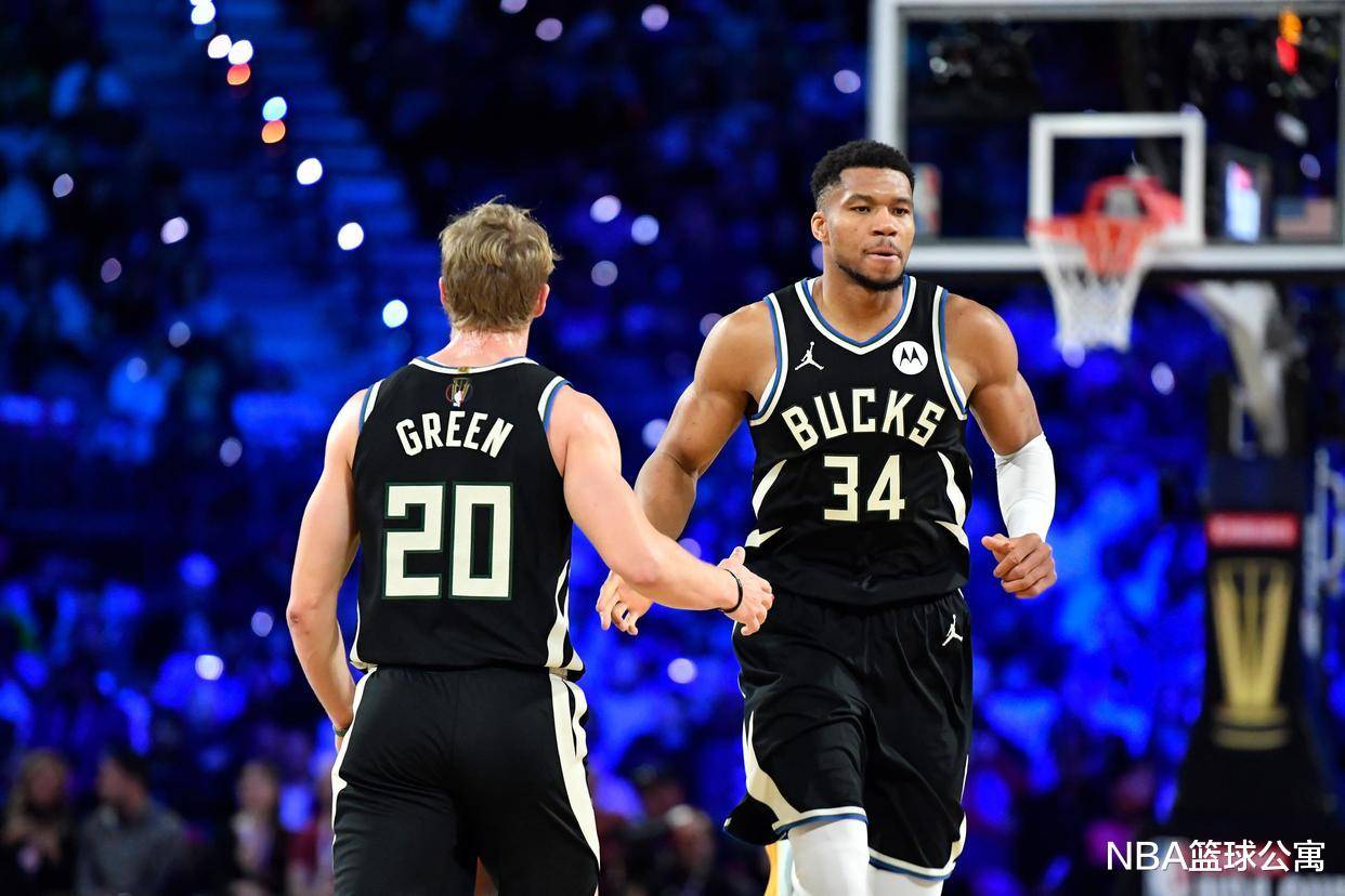 开云-字母哥在公牛比赛中赛事规则更新,回归赛场引发热议!的简单介绍