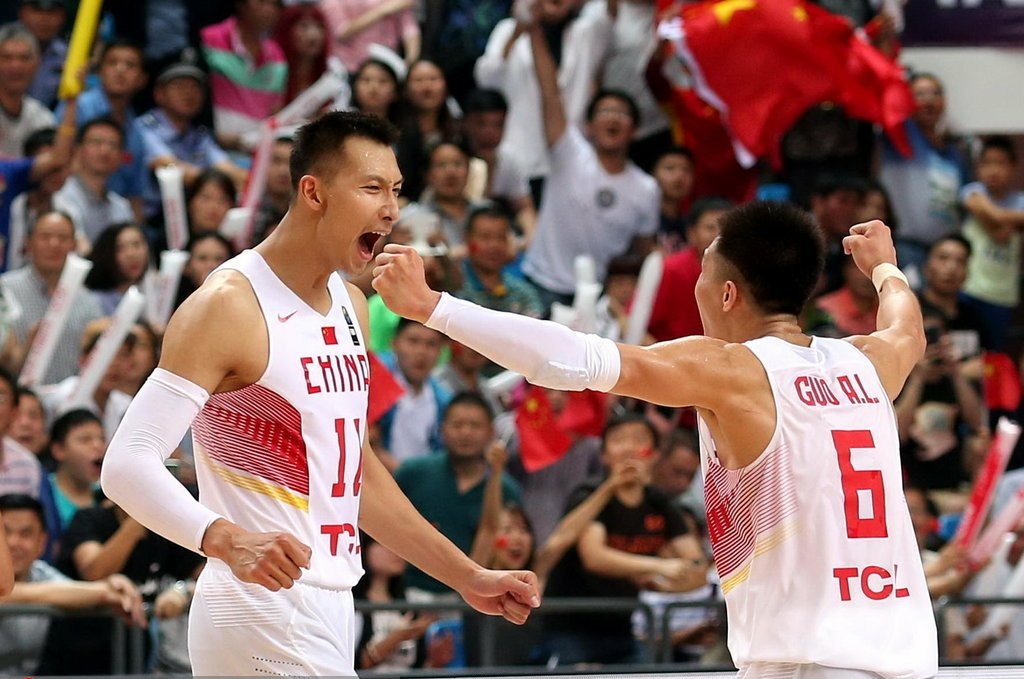 KAIYUN-浓眉哥巅峰对决,莎拉波娃与40激战勇士分钟,出色防守胜负难料!的简单介绍